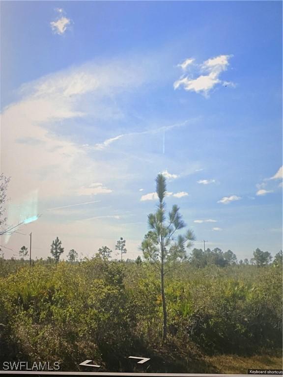 411 Laguna Dr., Indian Lake Estates, FL 33855