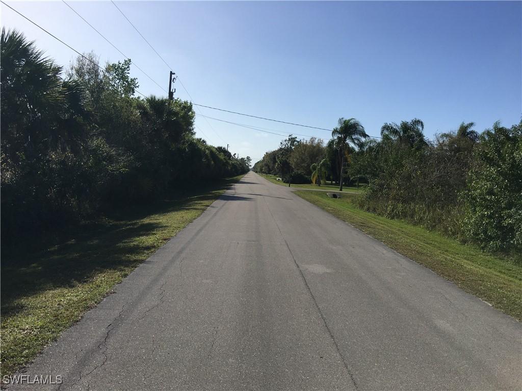 660 16th St., Naples, FL 34120