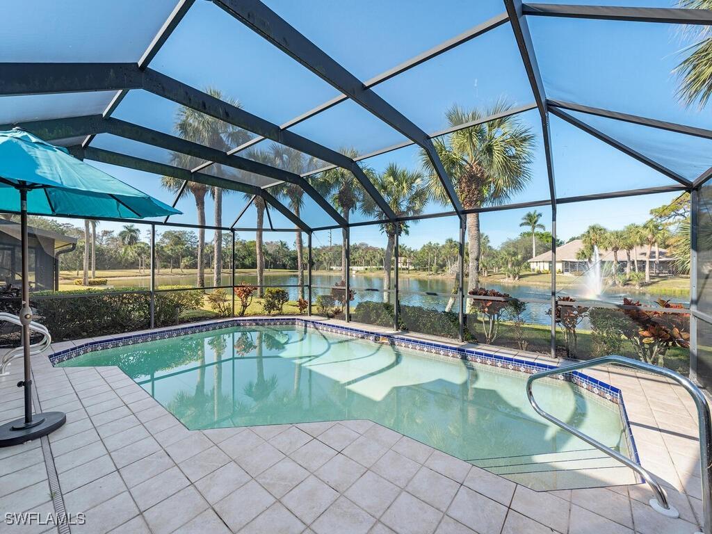 1366 Park Lake Dr., Naples, FL 34110