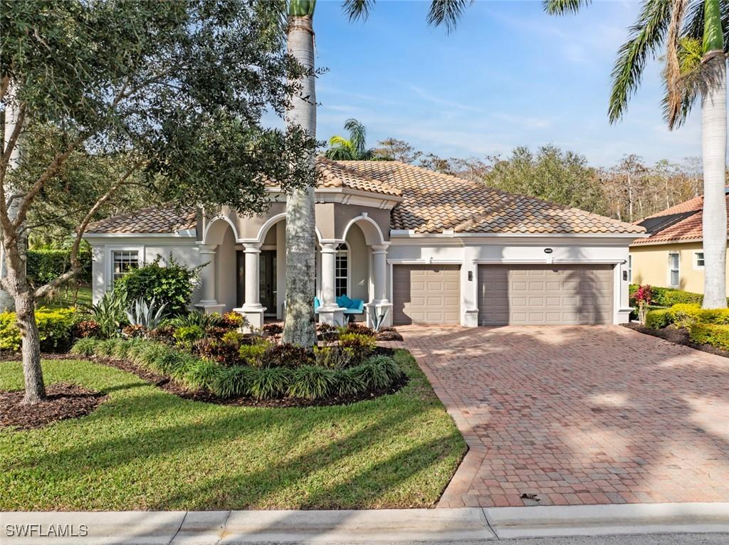 10023 Escambia Bay Ct., Naples, FL 34120
