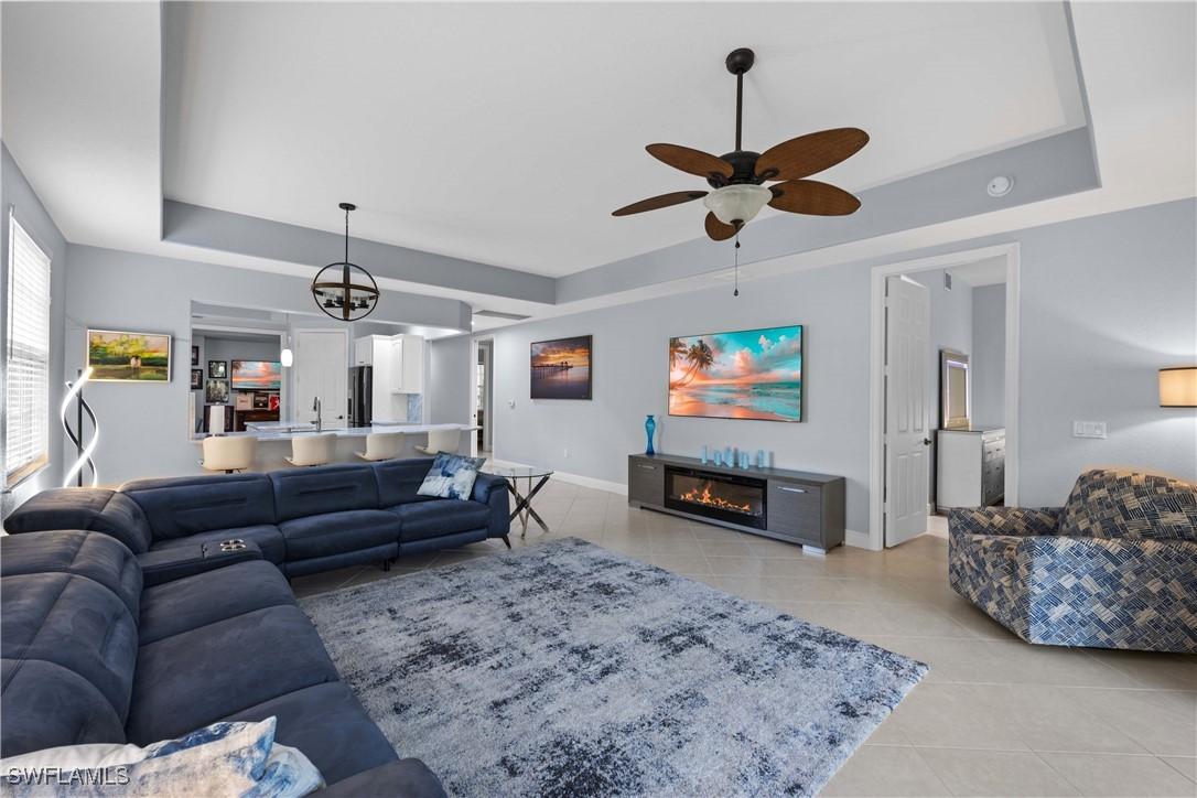 7837 Hawthorne Dr. #1102, Naples, FL 34113