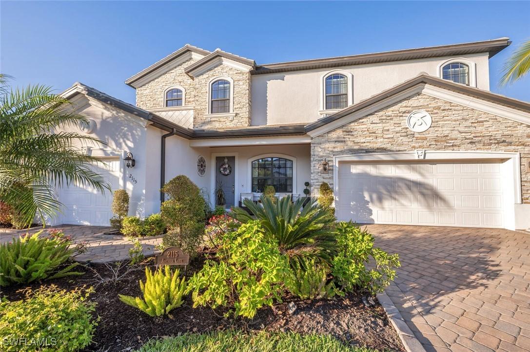 2115 Antigua Ln., Naples, FL 34120