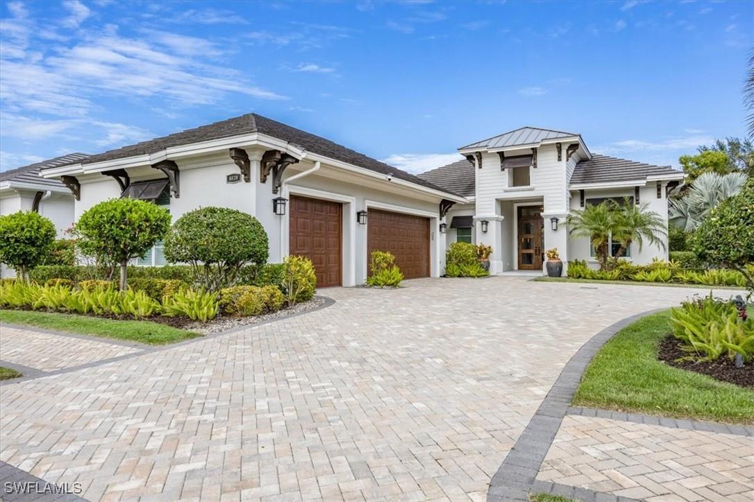 6839 Mangrove Ave., Naples, FL 34109