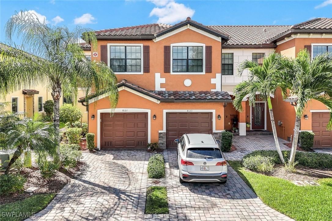 8121 Summerfield St., Fort Myers, FL 33919