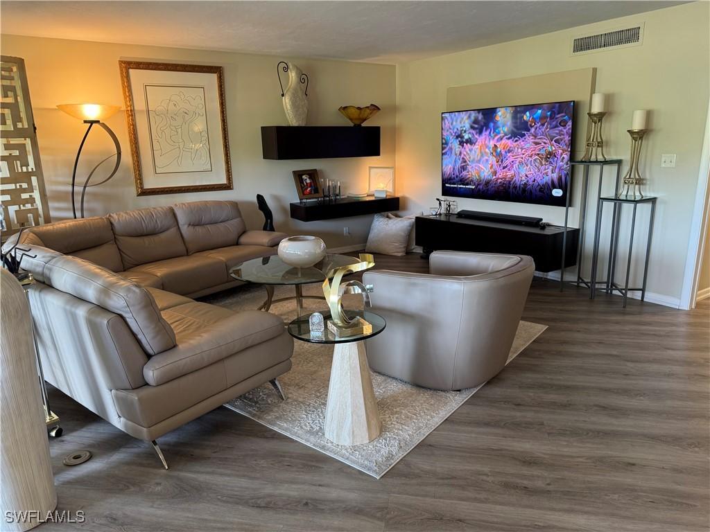 107 Clubhouse Dr. #E159, Naples, FL 34105