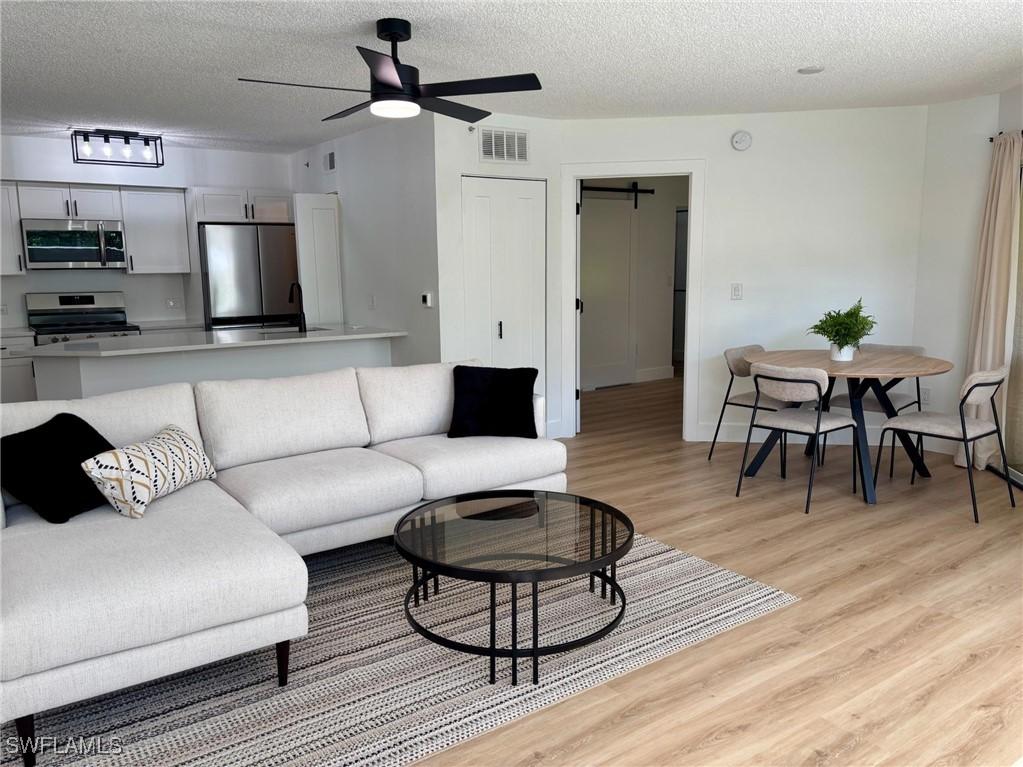 8950 Colonnades Ct. #817, Bonita Springs, FL 34135