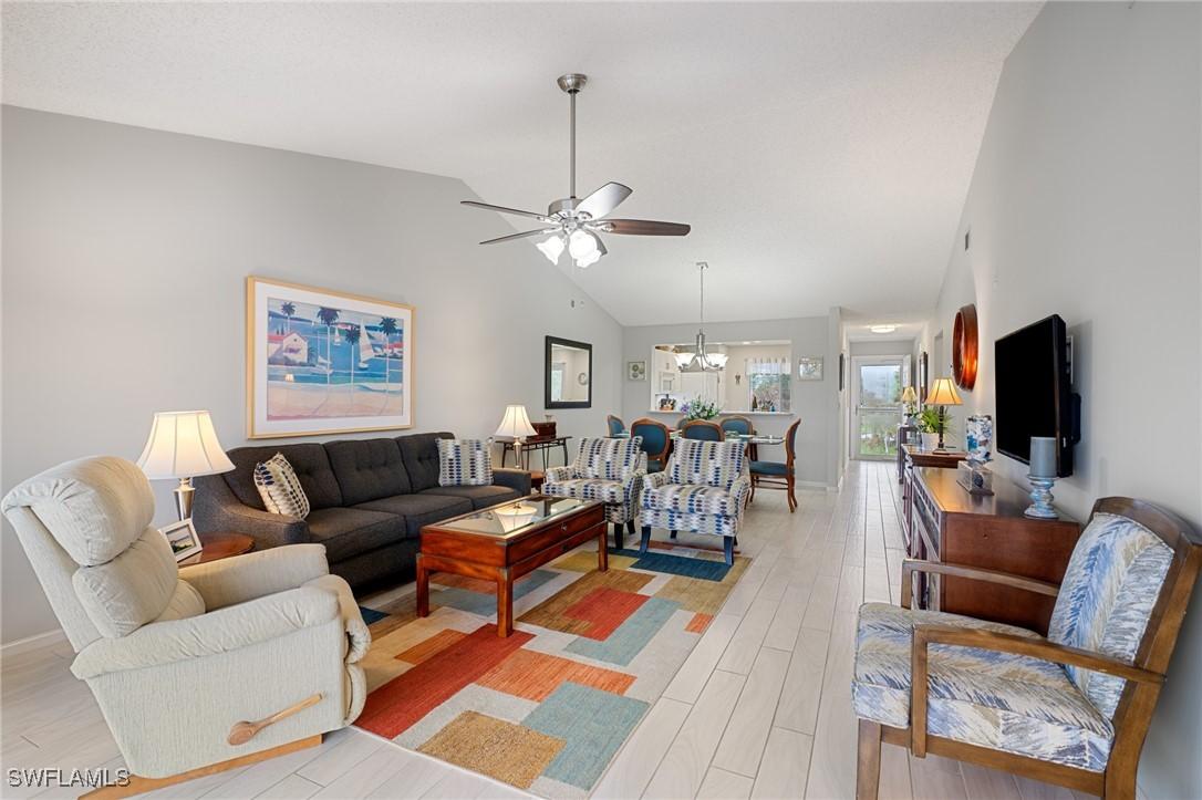 7065 Dennis Cir. #F307, Naples, FL 34104