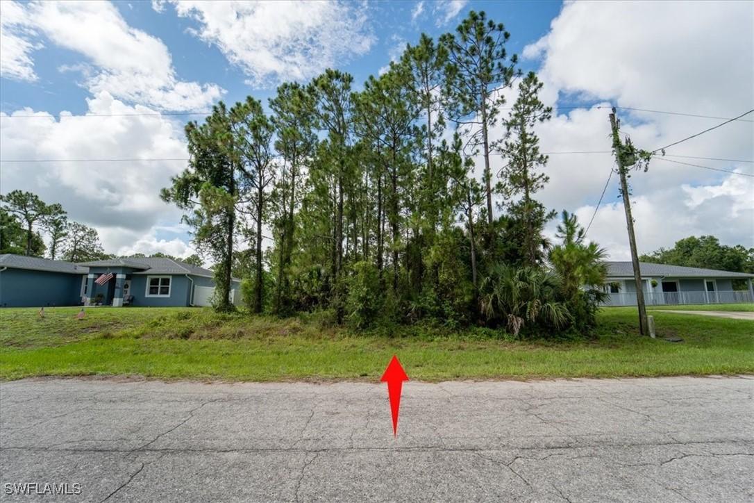 8055 Sandalwood Cir., Labelle, FL 33935