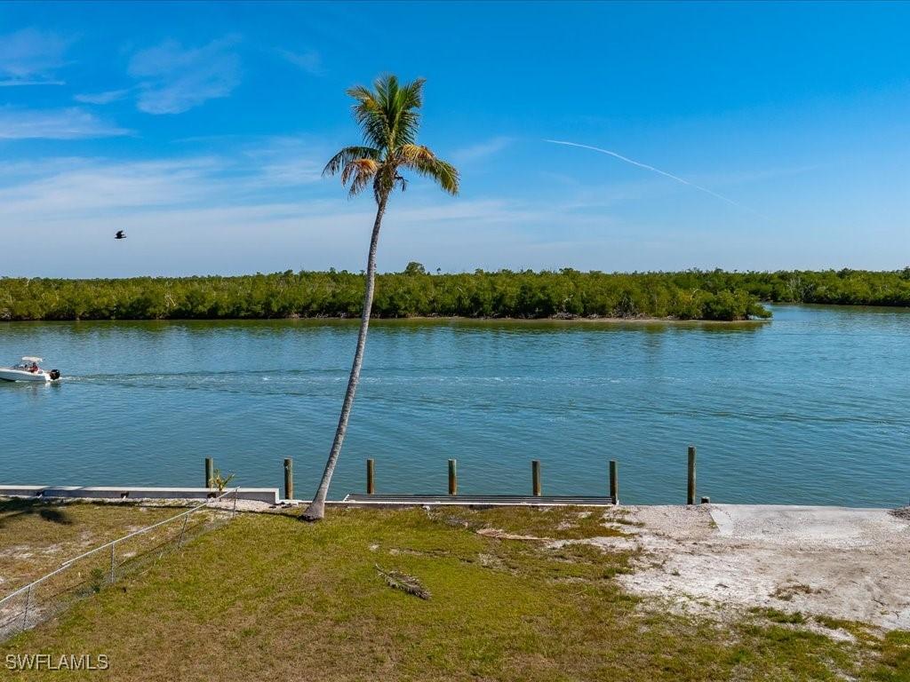 108 East Ct., Goodland, FL 34140