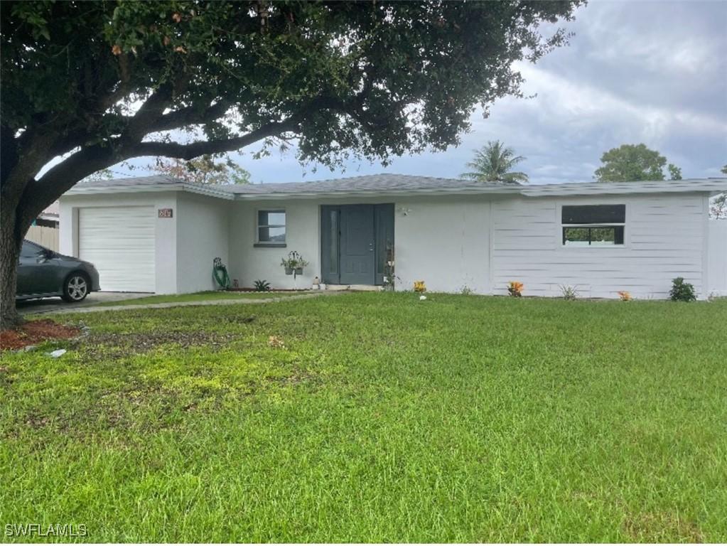 1635 Lowell Ct., Fort Myers, FL 33907
