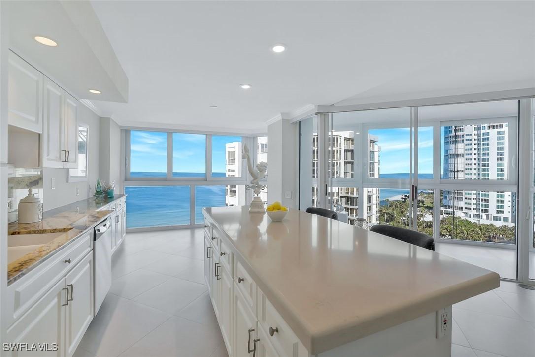 4041 Gulf Shore Blvd. #1403, Naples, FL 34103