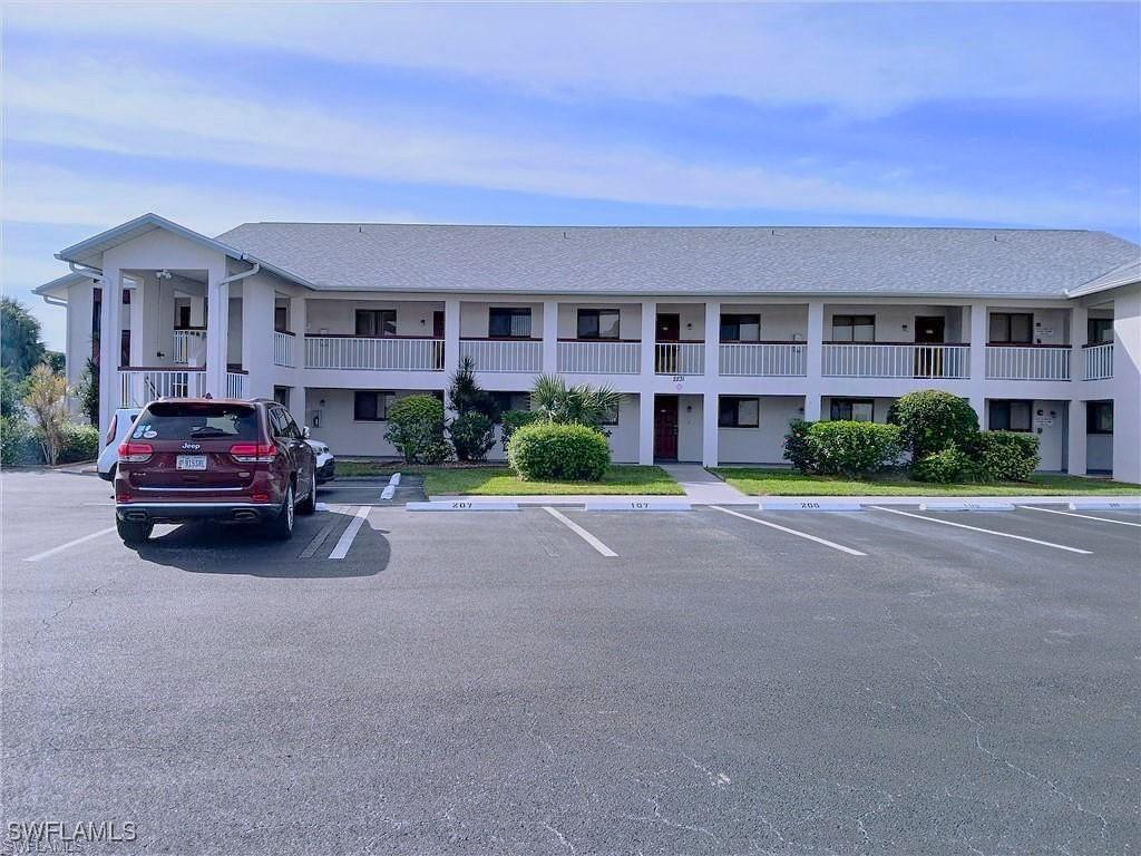 2231 E 5th St. #106, Lehigh Acres, FL 33936