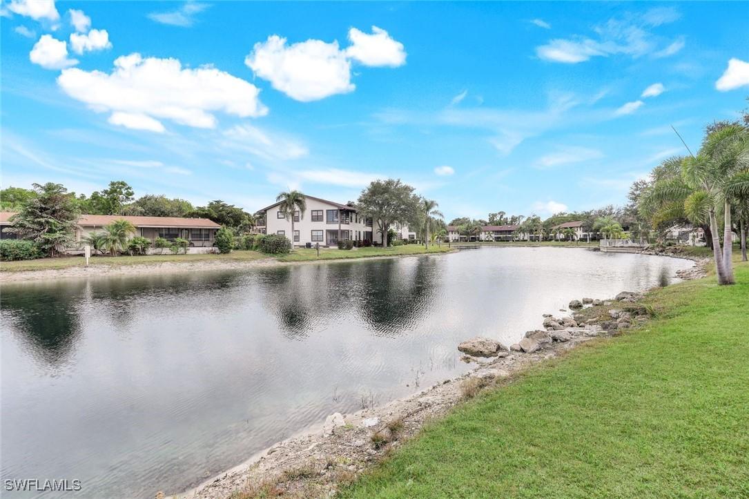 5229 Treetops Dr. #I, Naples, FL 34113