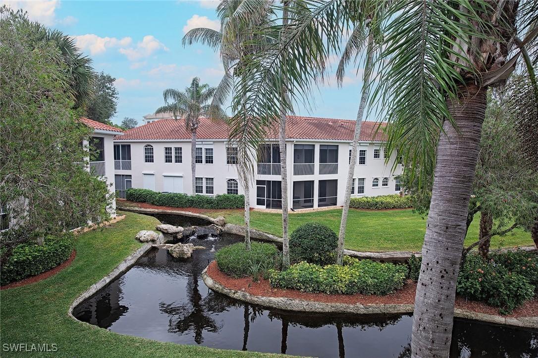 400 L Ambiance Cir. #204, Naples, FL 34108