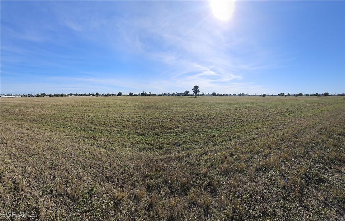 2016 NE 17th Ter., Cape Coral, FL 33909