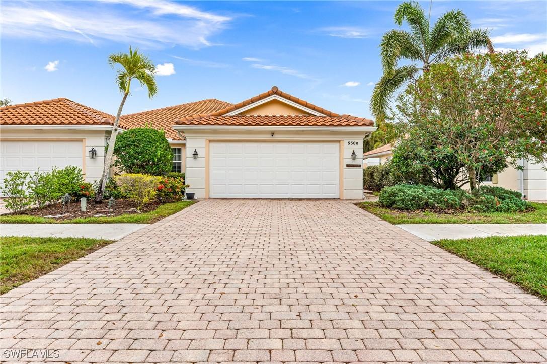 5508 Islandwalk Cir., Naples, FL 34119