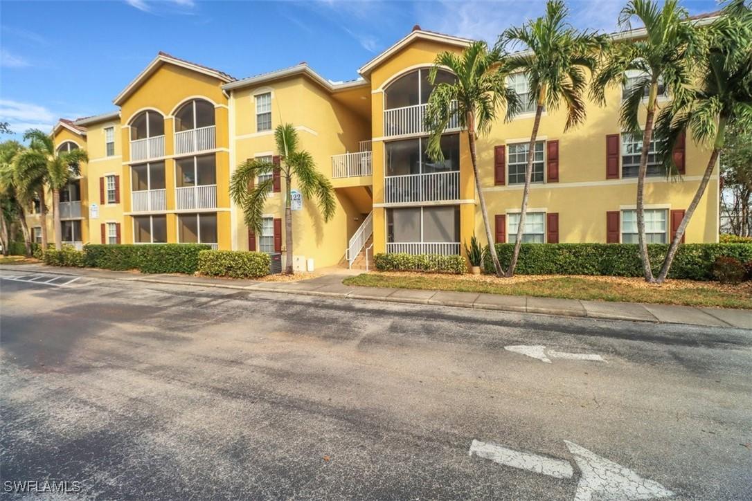 4122 Residence Dr. #124, Fort Myers, FL 33901