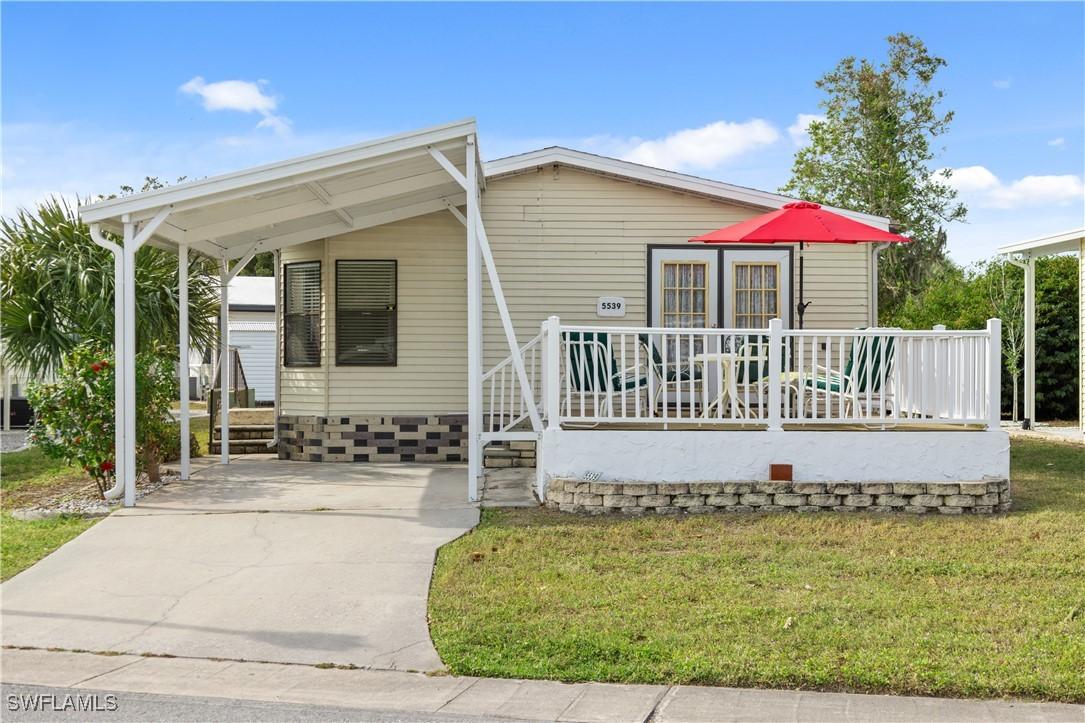 5539 Holiday Park Blvd., North Port, FL 34287