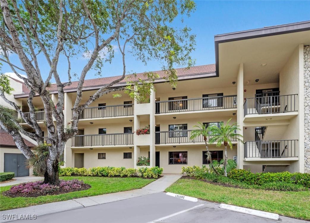 415 Augusta Blvd. #311, Naples, FL 34113