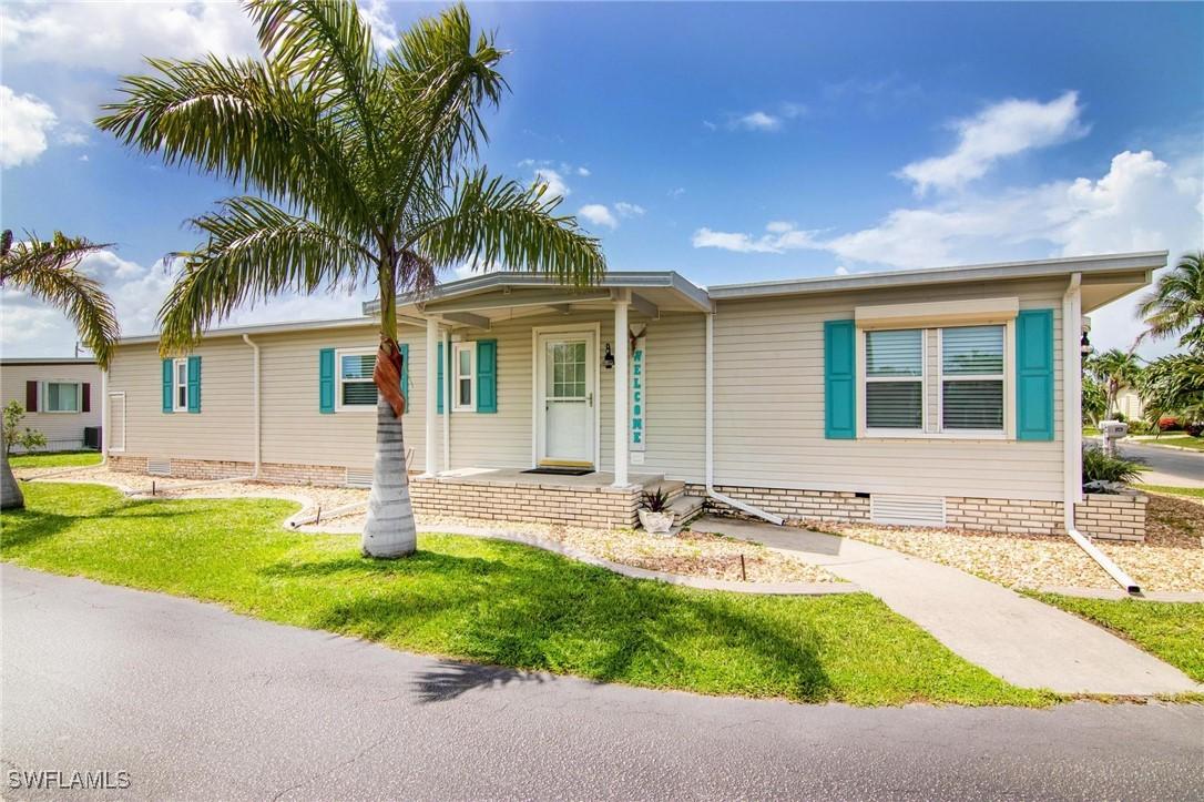 3123 Old Farm House Dr., North Fort Myers, FL 33917