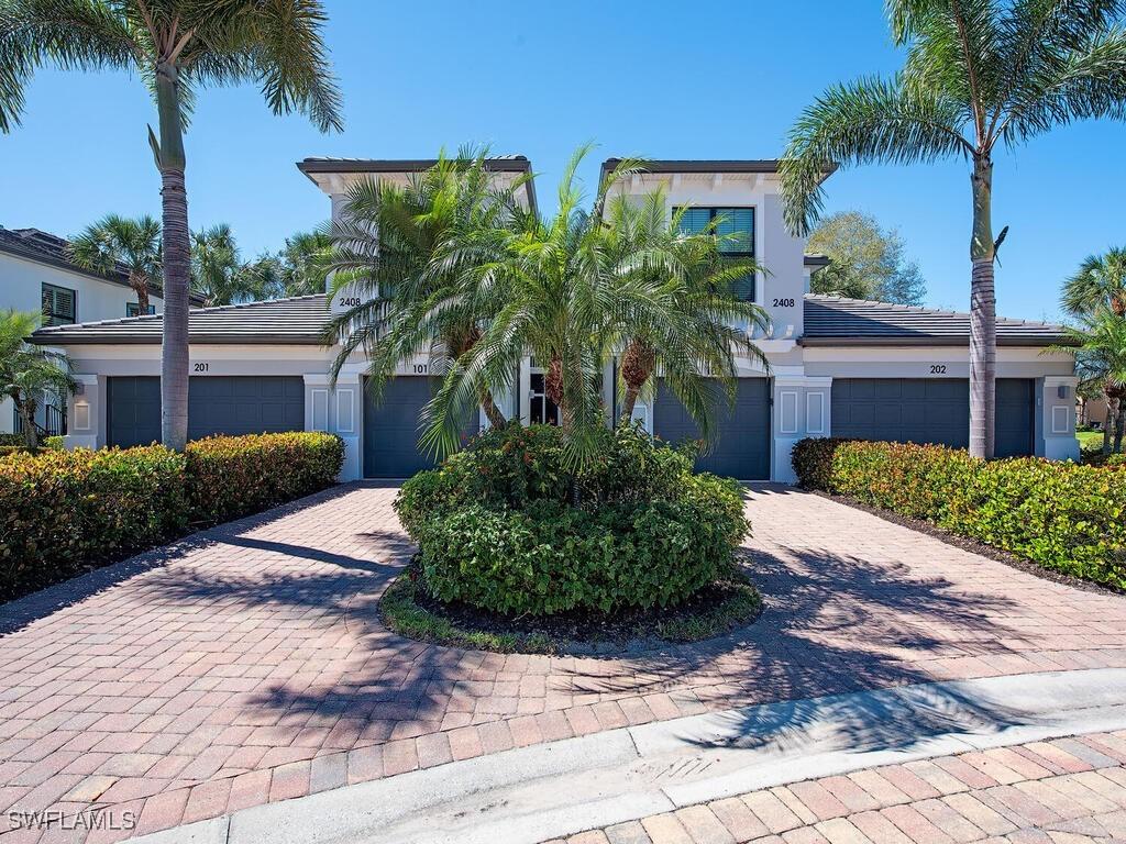 2408 Ravenna Blvd. #102, Naples, FL 34109