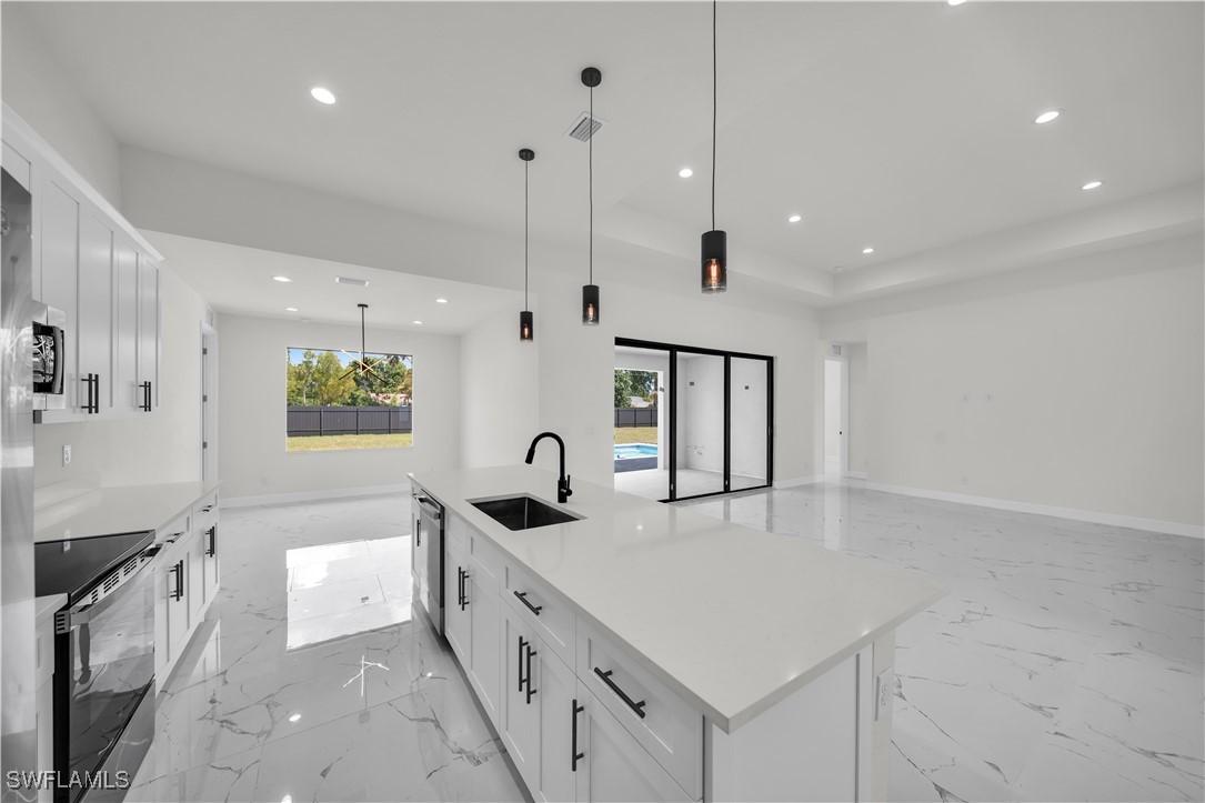 849 NW 2nd St., Cape Coral, FL 33993