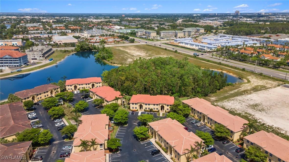 4133 Bellasol Cir. #322, Fort Myers, FL 33916