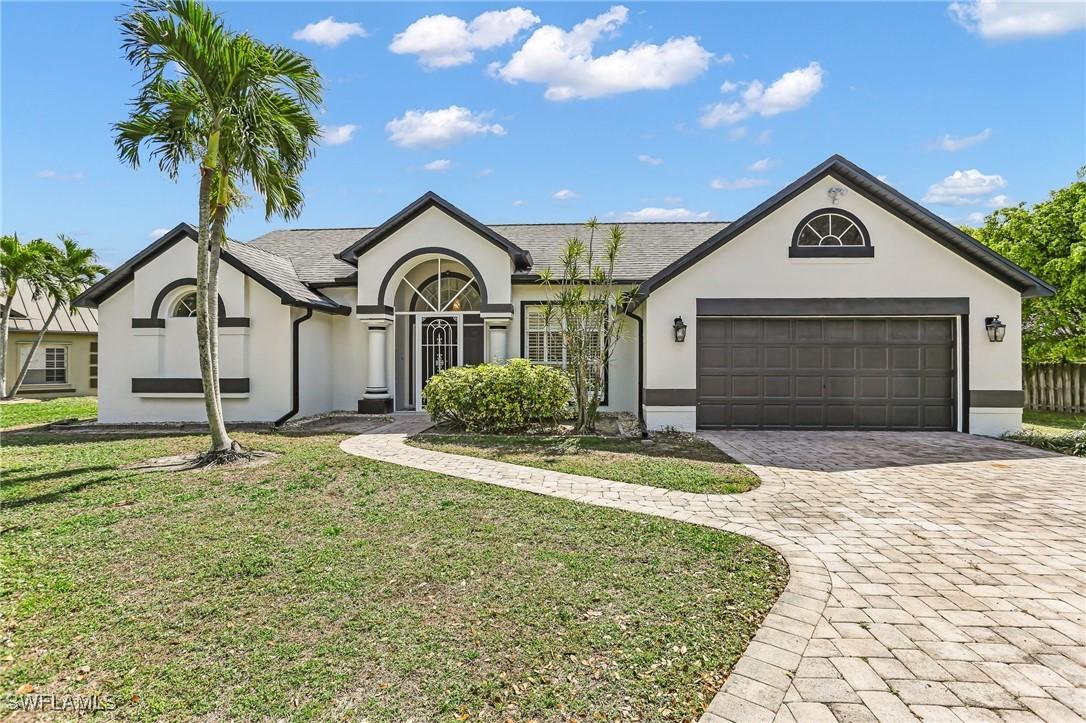 7778 Tara Ct., Naples, FL 34104