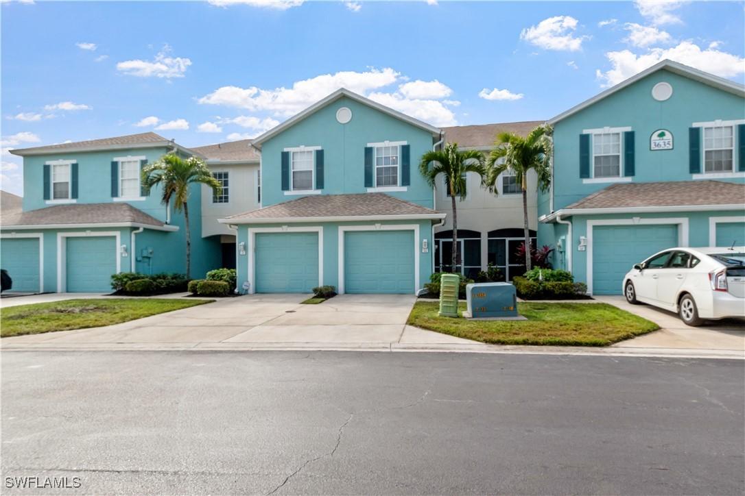 3635 Pine Oak Cir. #104, Fort Myers, FL 33916