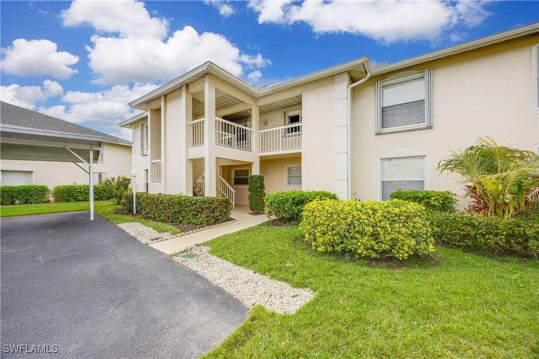 677 Squire Cir. #201, Naples, FL 34104