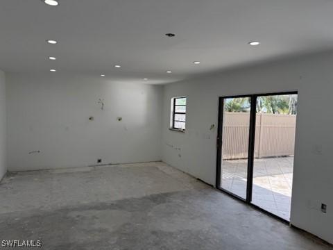 101 Lake Point Ln. #5D, Naples, FL 34112