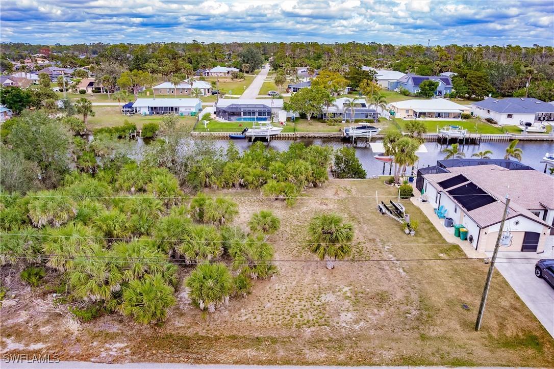 18286 Burkholder Cir., Port Charlotte, FL 33948