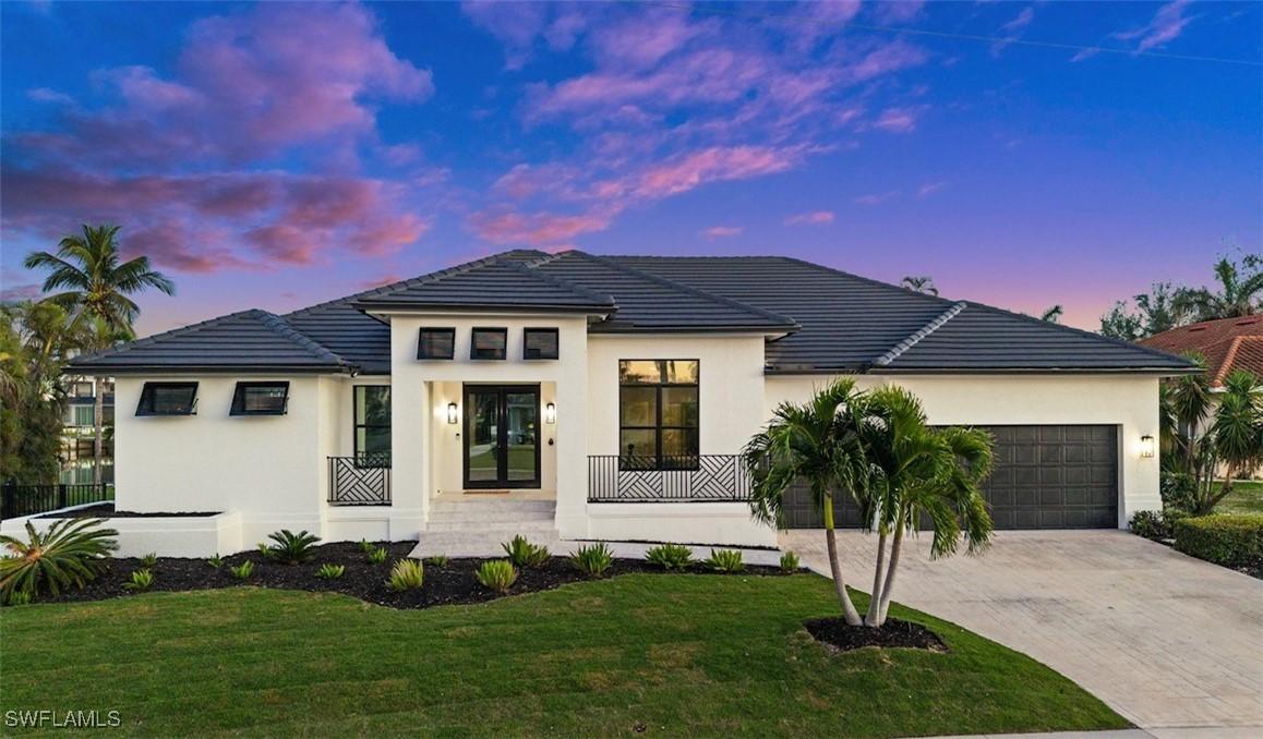 716 Hernando Dr., Marco Island, FL 34145