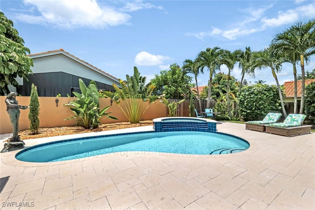 27497 Pelican Ridge Cir., Bonita Springs, FL 34135