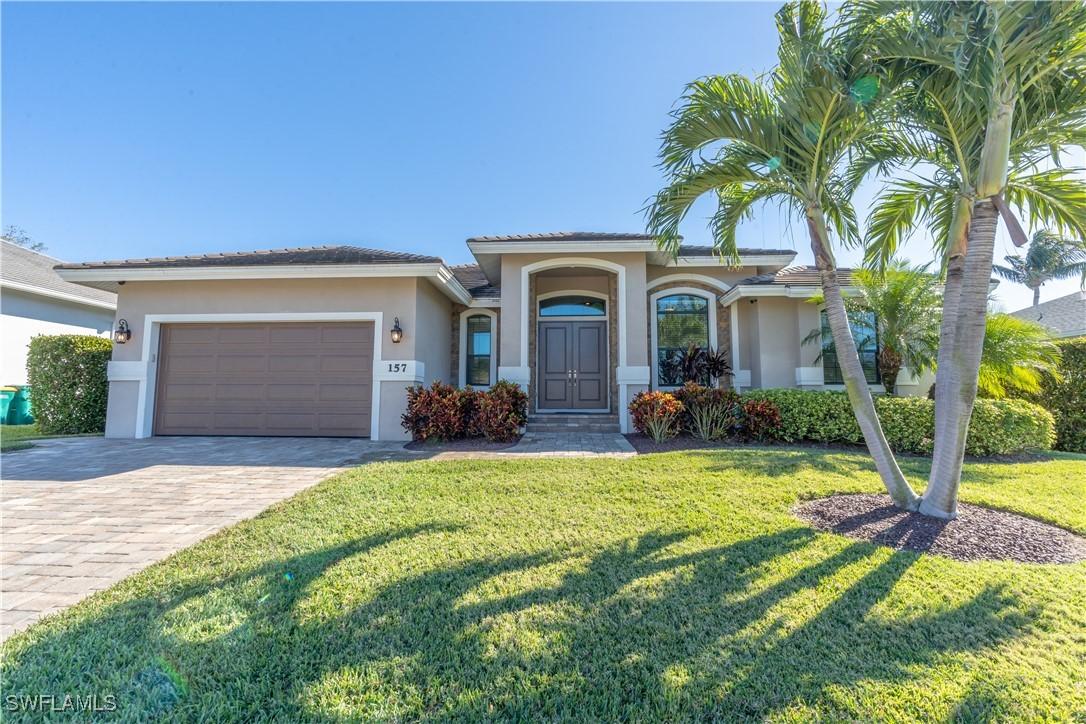 157 Gulfstream St., Marco Island, FL 34145