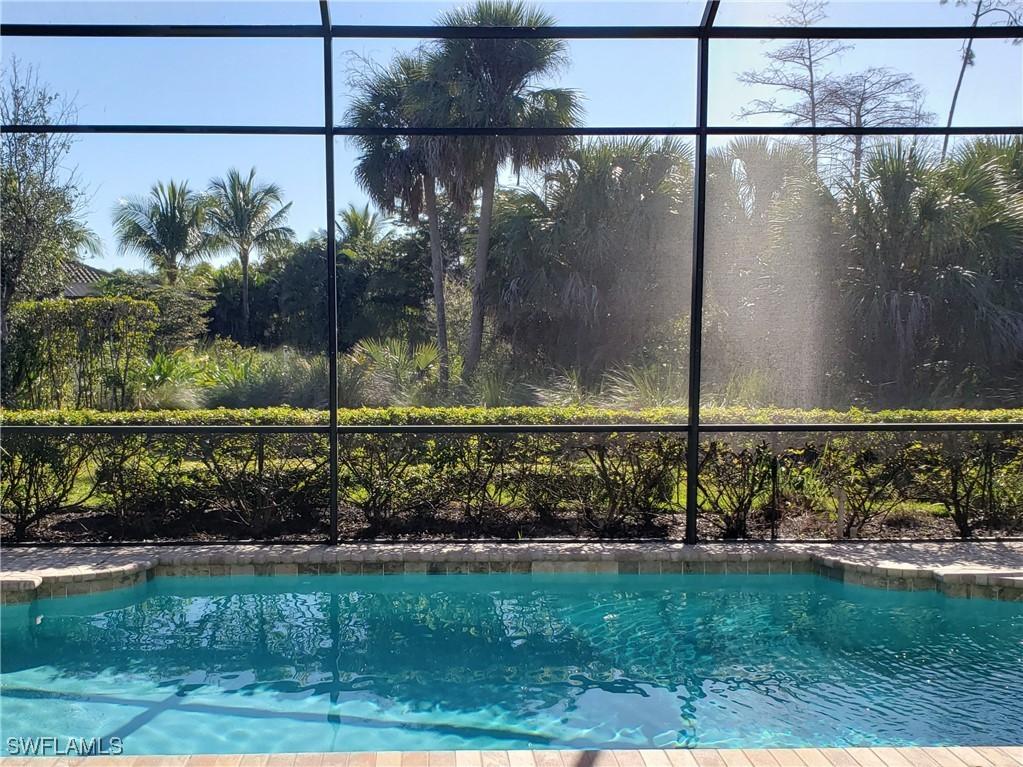 9430 Napoli Ln., Naples, FL 34113