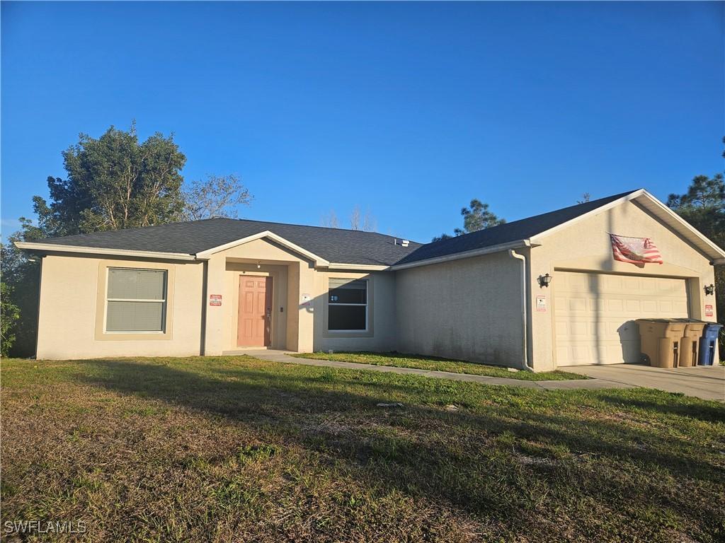 406 Leroy Ave., Lehigh Acres, FL 33972