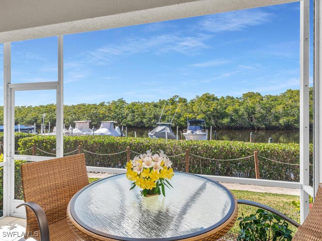 206 Newport Dr. #805, Naples, FL 34114