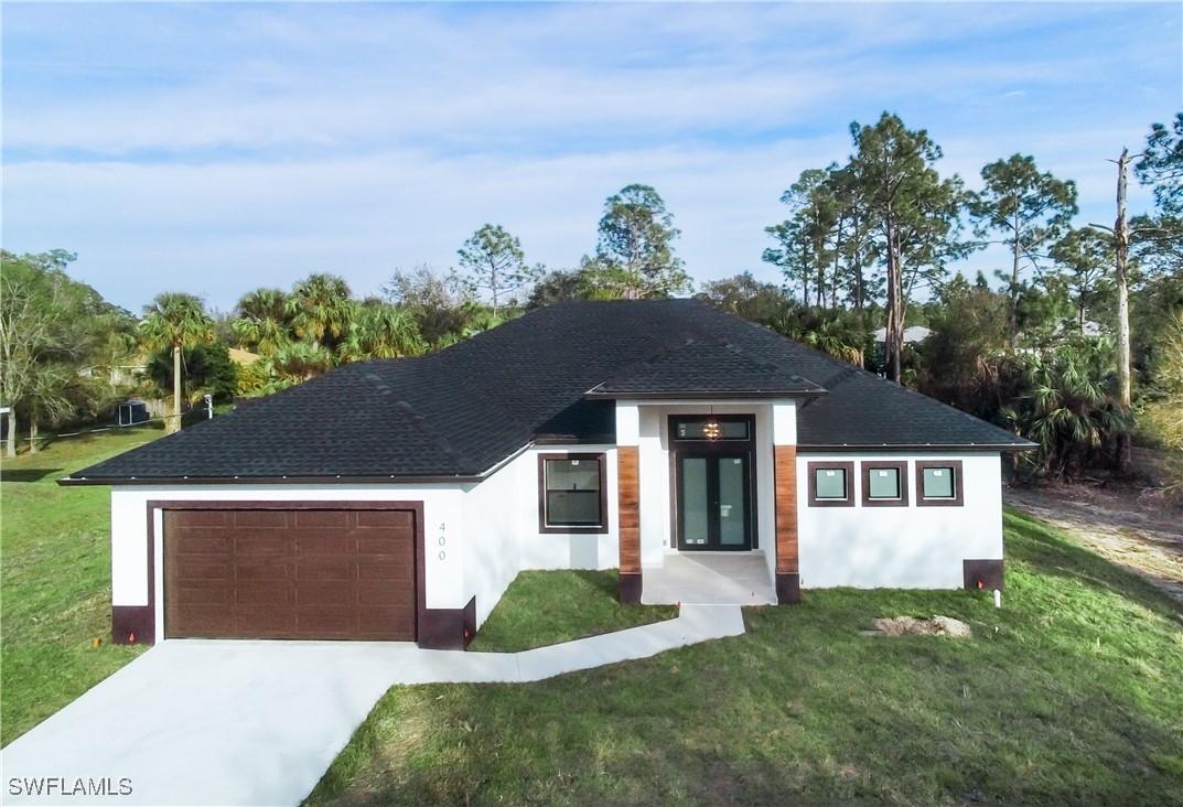 400 Desoto Ave., Lehigh Acres, FL 33972