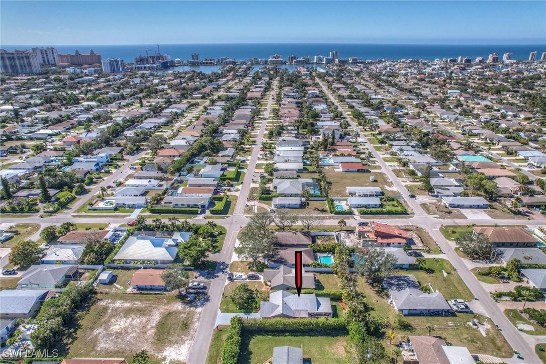 715 96th Ave., Naples, FL 34108