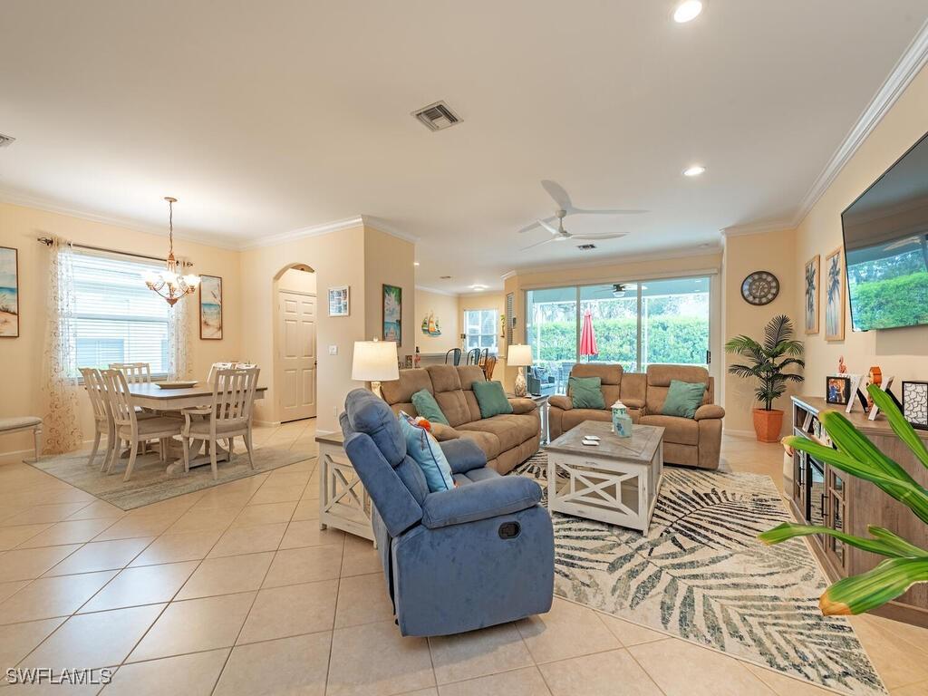 8300 Laurel Lakes Blvd., Naples, FL 34119