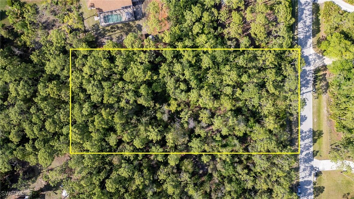 25188 Papillion Dr., Bonita Springs, FL 34135