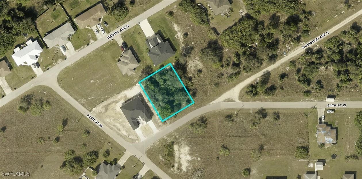 2305/2307 Dogwood Ave., Lehigh Acres, FL 33971