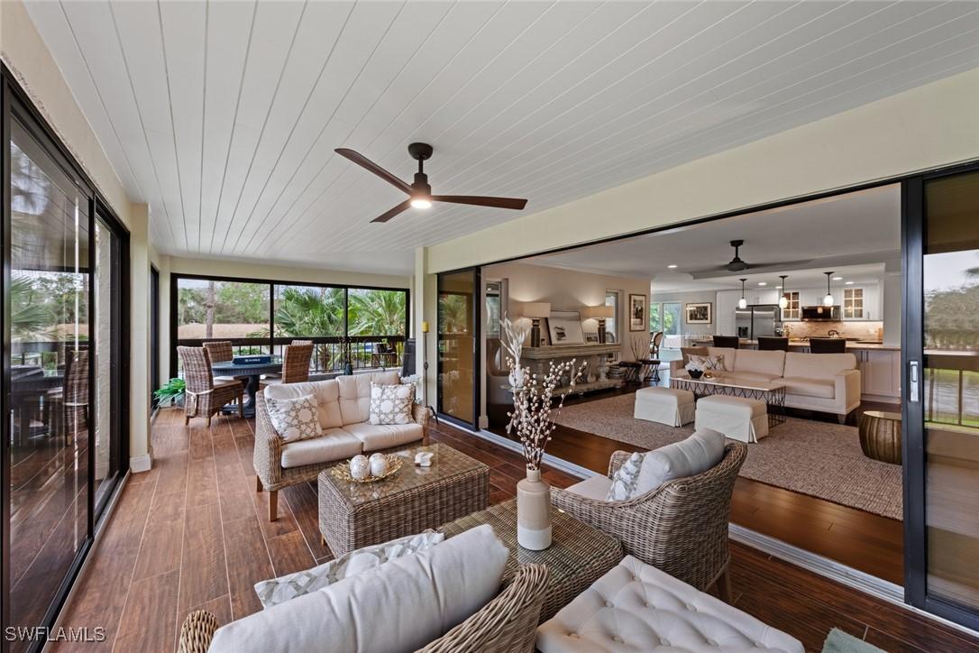200 Wyndemere Way #B205, Naples, FL 34105
