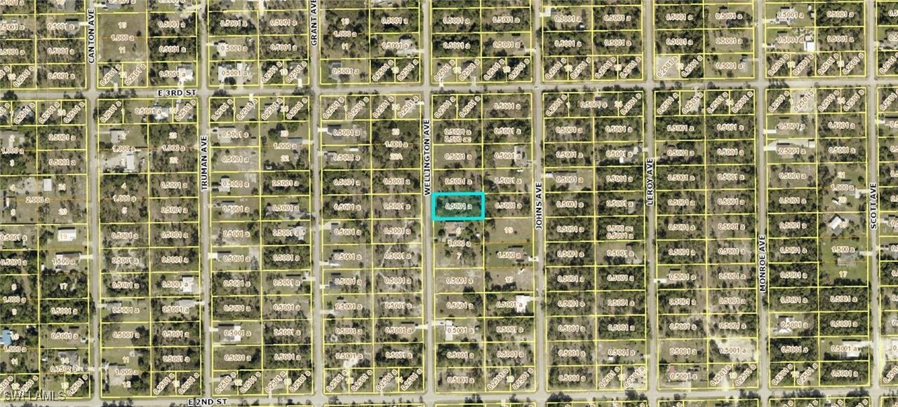 214 Wellington Ave., Lehigh Acres, FL 33936