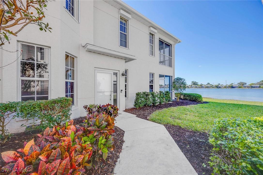 3300 W Crown Pointe Blvd. #102, Naples, FL 34112