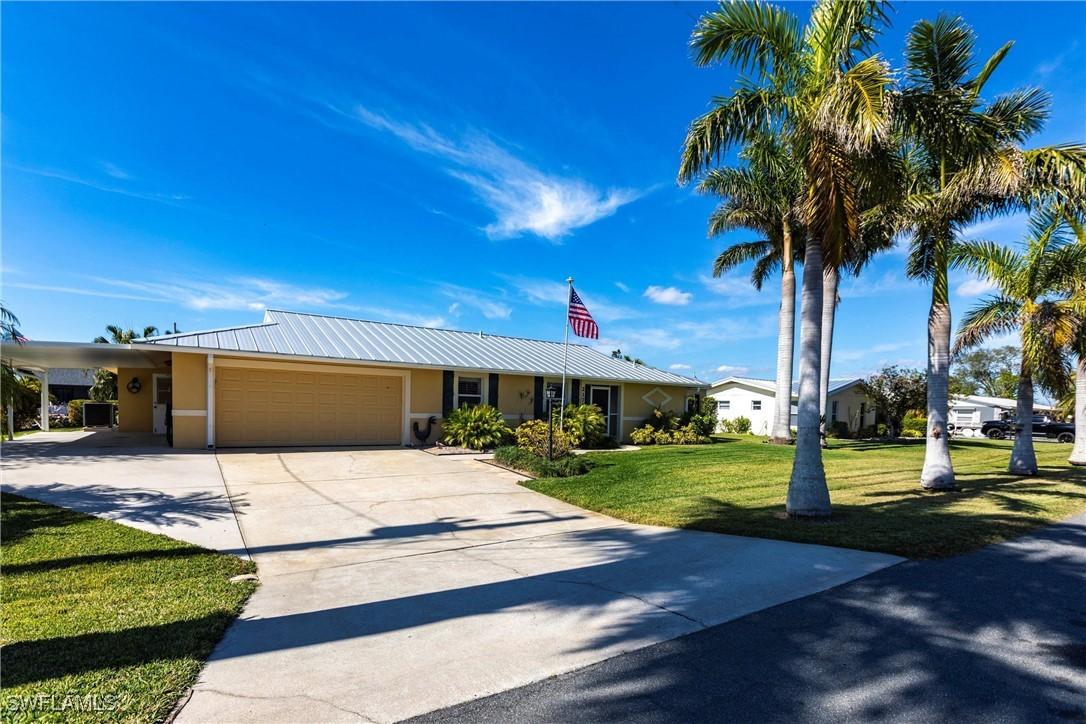 2175 Cape Way, North Fort Myers, FL 33917