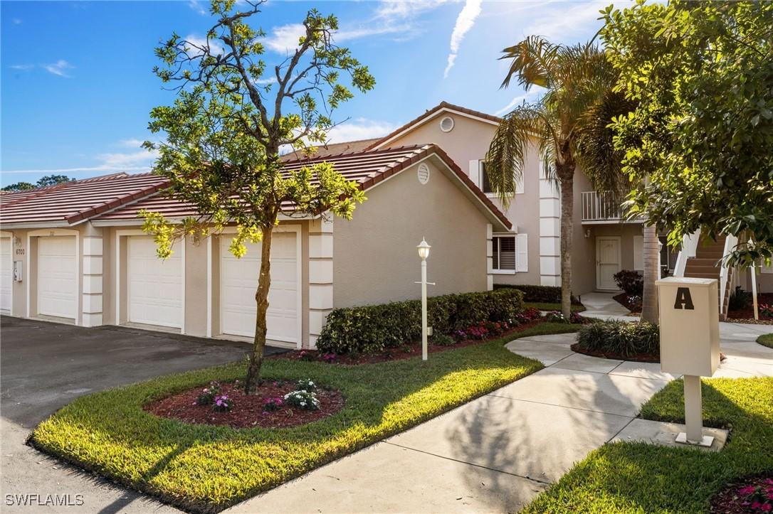 6700 Dennis Cir. #A202, Naples, FL 34104