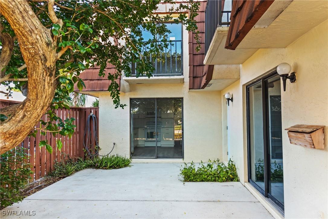 5231 Cedarbend Dr. #4, Fort Myers, FL 33919