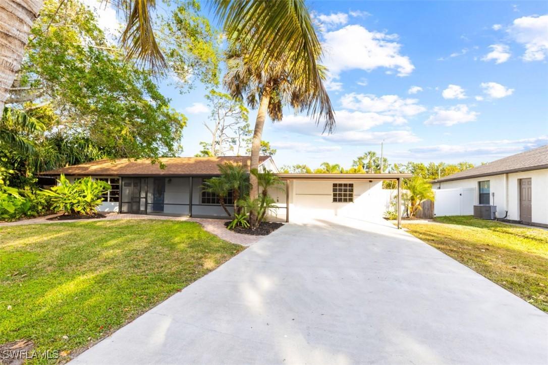 19851 Adams Rd., Fort Myers, FL 33908